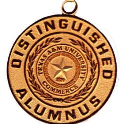 Distinguished Alumni Scholarship