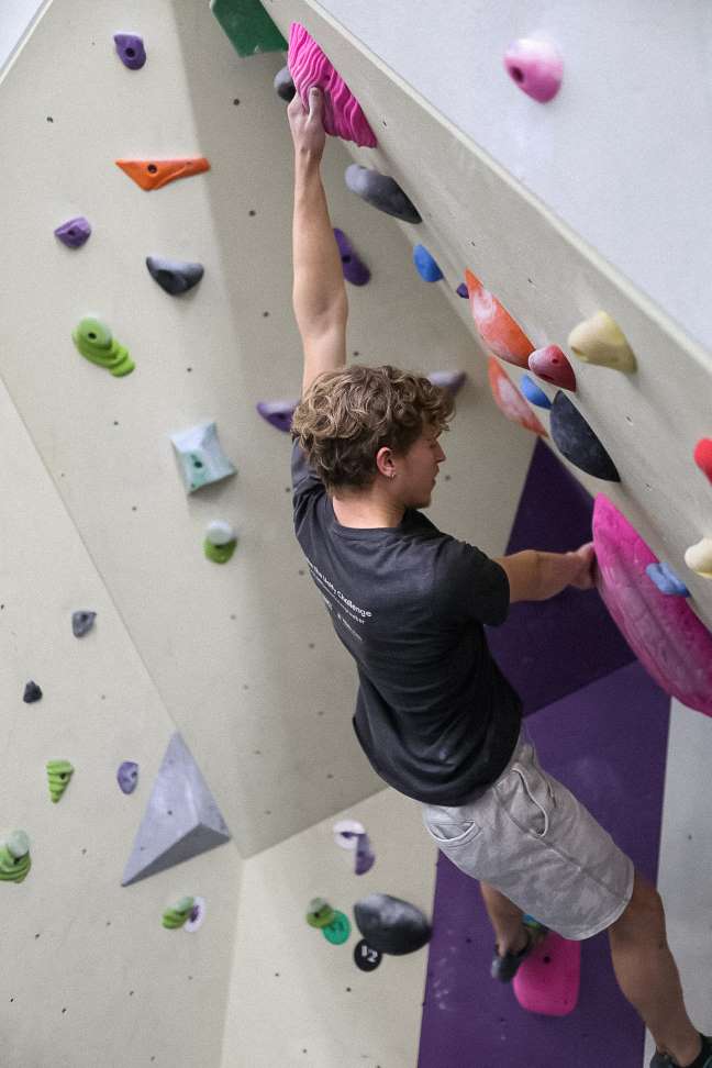 Rec Summit Bouldering + Belay clinic