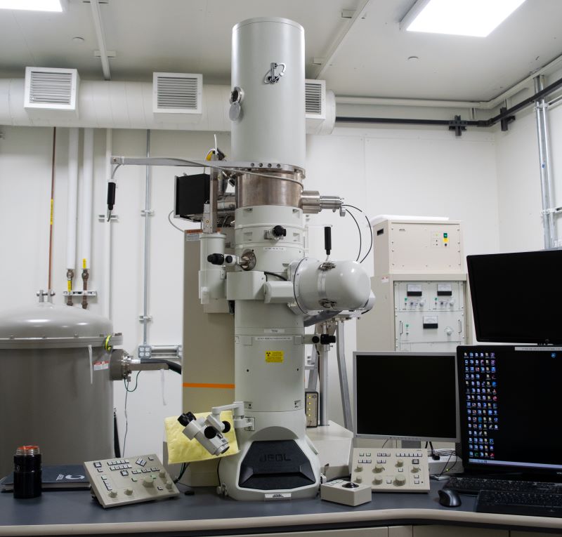 Field Emission Transmission Electron Microscope (2100F FEG)