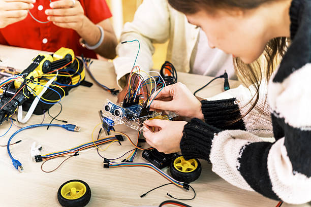 Introduction to Automation with Arduinos: Build It. Code It. Make It Move! Option 1: October 9, 8:30 am-12:30 pm