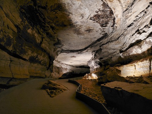 Mammoth Cave Adventure Trip