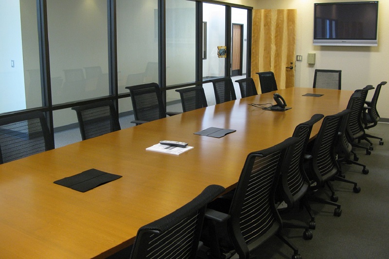 Board Room (Mon-Fri Business hrs ~ 8:00 am to 5:00 pm) 1 Day (8 hours) $150 Holds @ 13 people